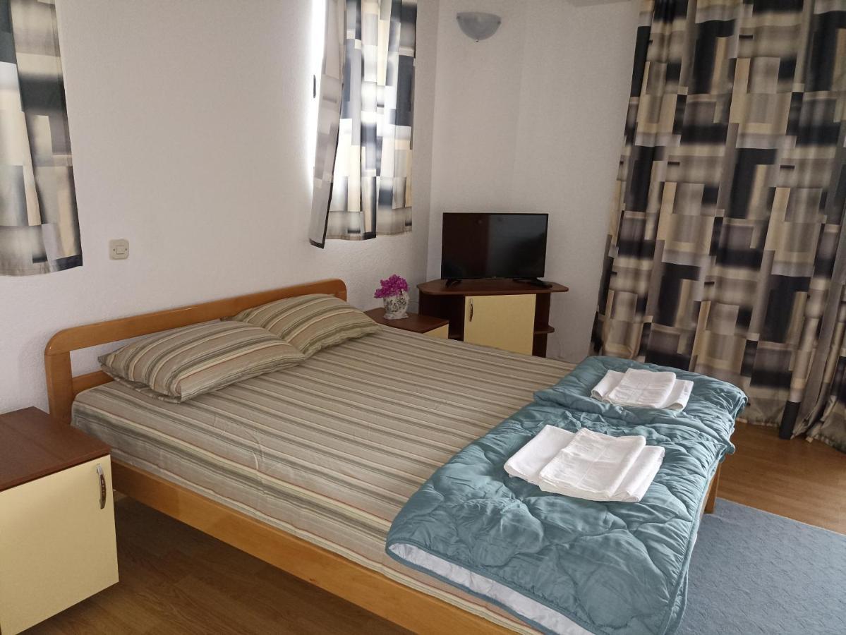 Vila Sara Ohrid Esterno foto